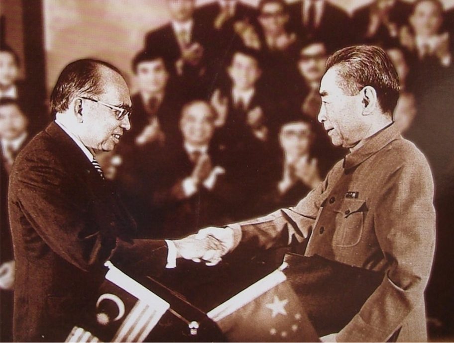 (19/6见报)马中建交特辑/(A)1974-1984年/马中建交50周年/建交期