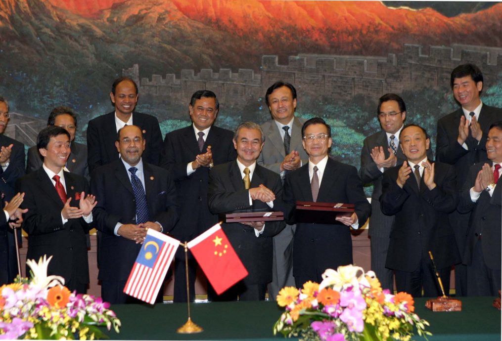 (19/6见报)马中建交特辑/(C)2005年至2012年/马中建交50周年/紧密交往期