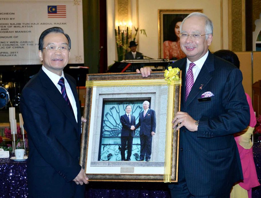 (19/6见报)马中建交特辑/(C)2005年至2012年/马中建交50周年/紧密交往期