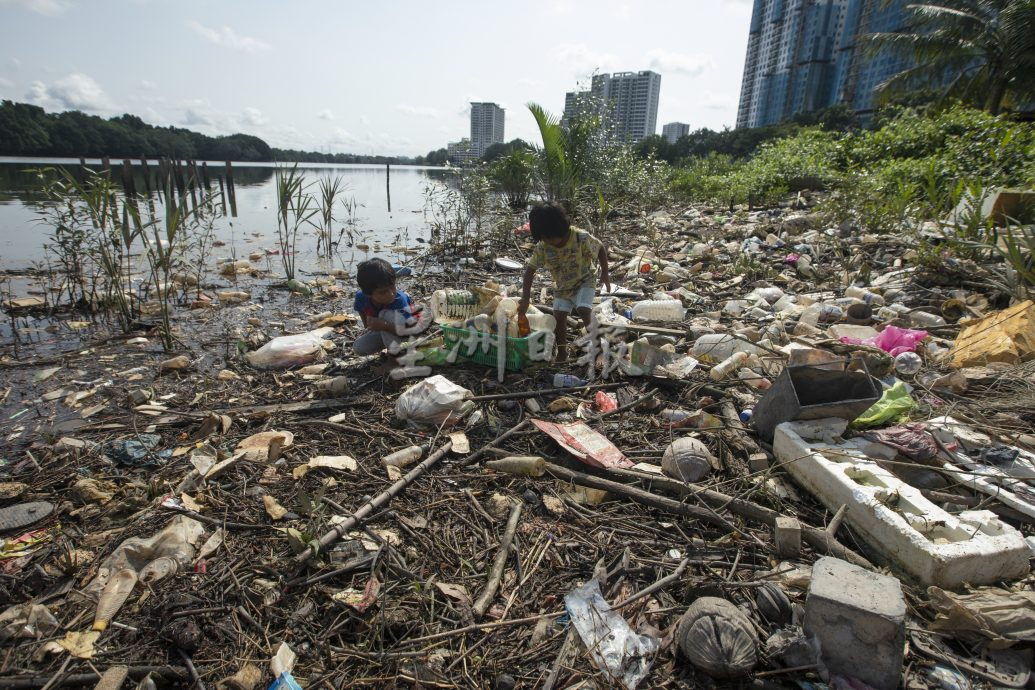 星角摄/地不佬河垃圾清不完
