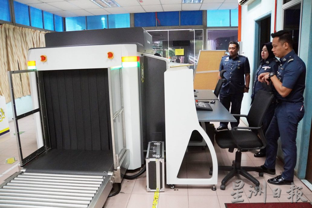 (全国版)巴东勿刹关税关卡换崭新行李扫描器,具先进AI系统加速鉴定违禁品