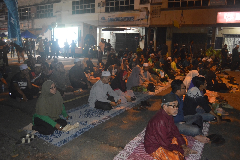 盛传伊党将加入团结政府 端依布拉欣驳斥传言