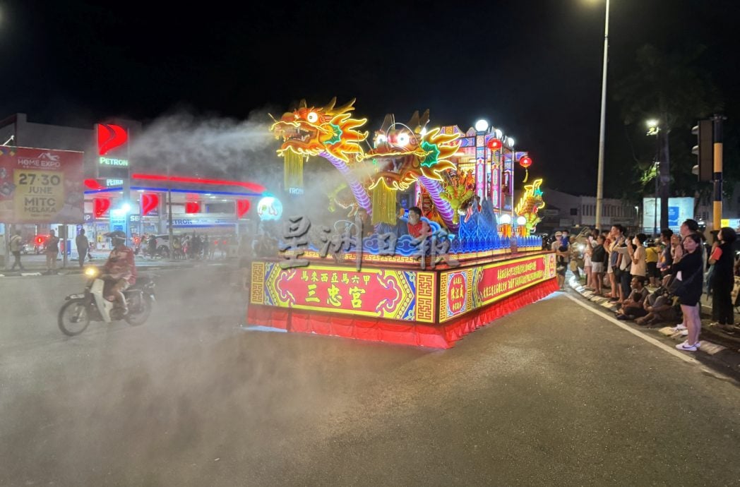 （古城封面主文）145队伍 逾40神轿·万人参与三忠宫众神巡筵遶境