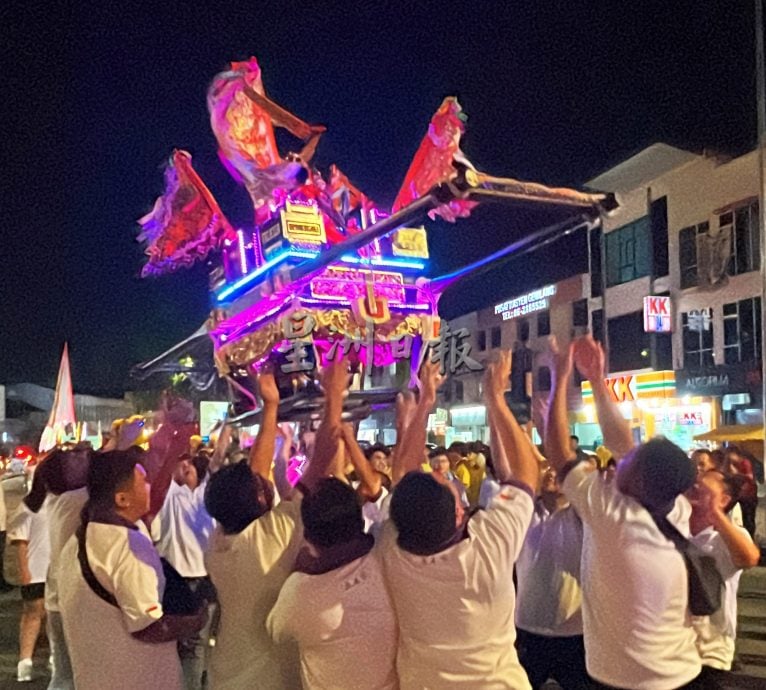 （古城封面主文）145队伍 逾40神轿·万人参与三忠宫众神巡筵遶境