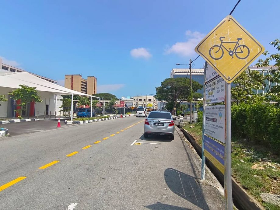 (古城封面主文)市区脚车道重画 骆慧茹呼吁善用脚车道