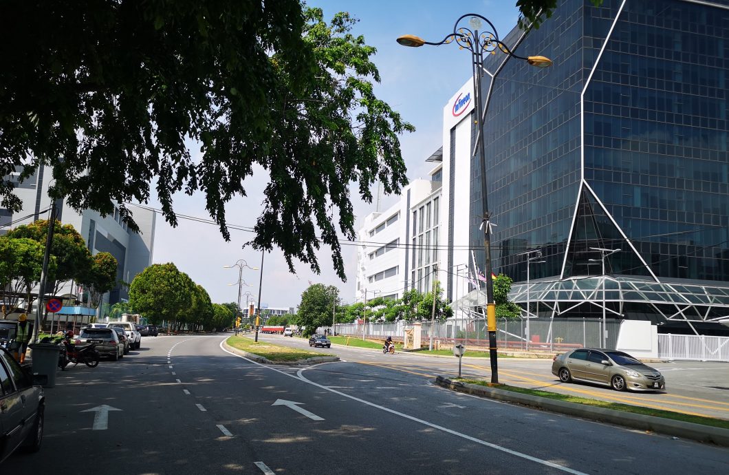 (古城封面主文)英飞凌路口车祸不断 李翰霖建议关闭从英飞凌至慈济会所前的3路口 改善交通安全