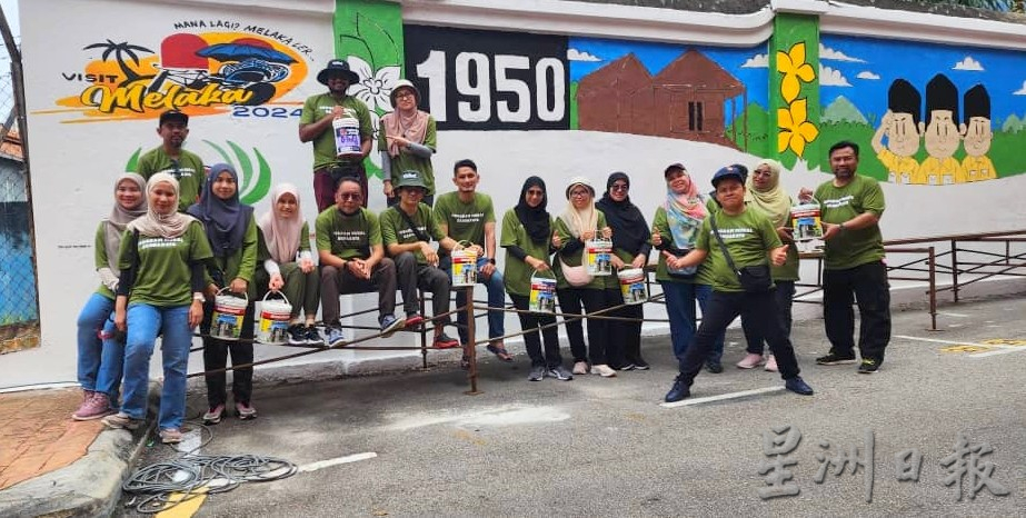 (古城封面主文)迎接旅游大使范冰冰到访·武则天壁画登场