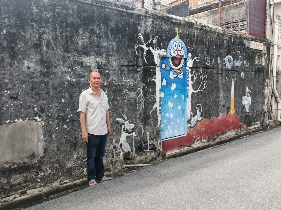 (古城封面副文)武牙拉也后巷壁画失修,梁证法盼政府配合非政府组织重规划