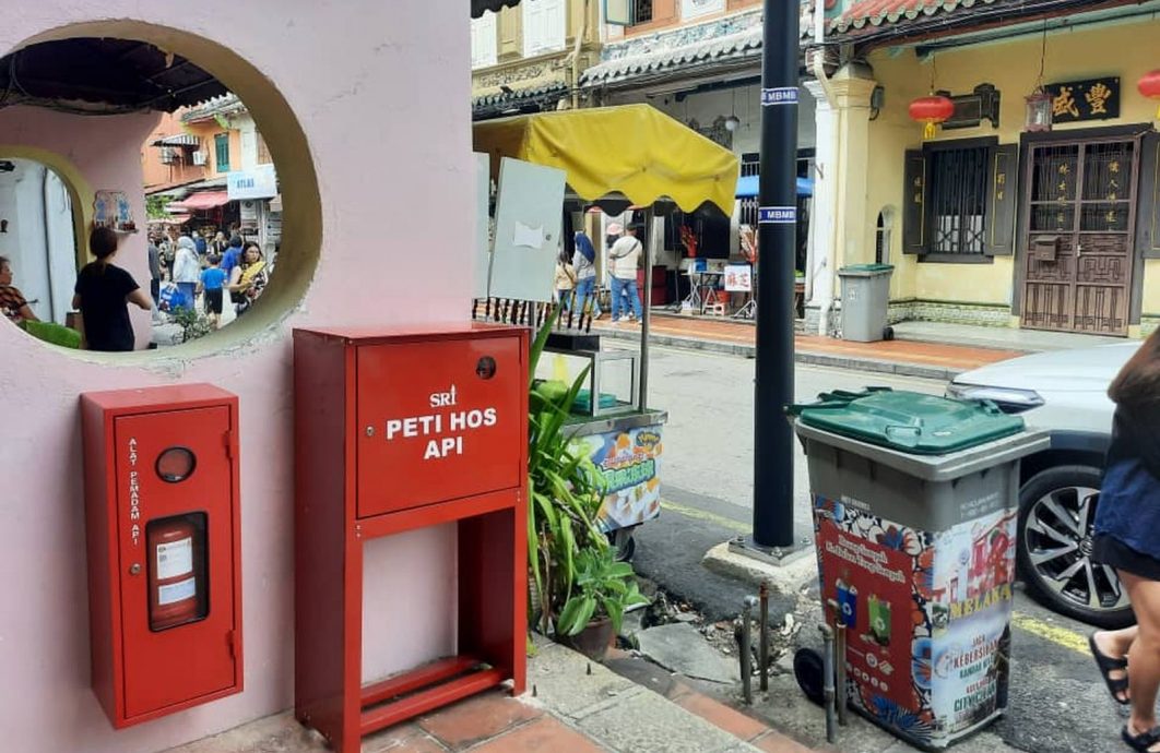 (古城第三版主文)世遗老街区的灾难管理设备安装完毕