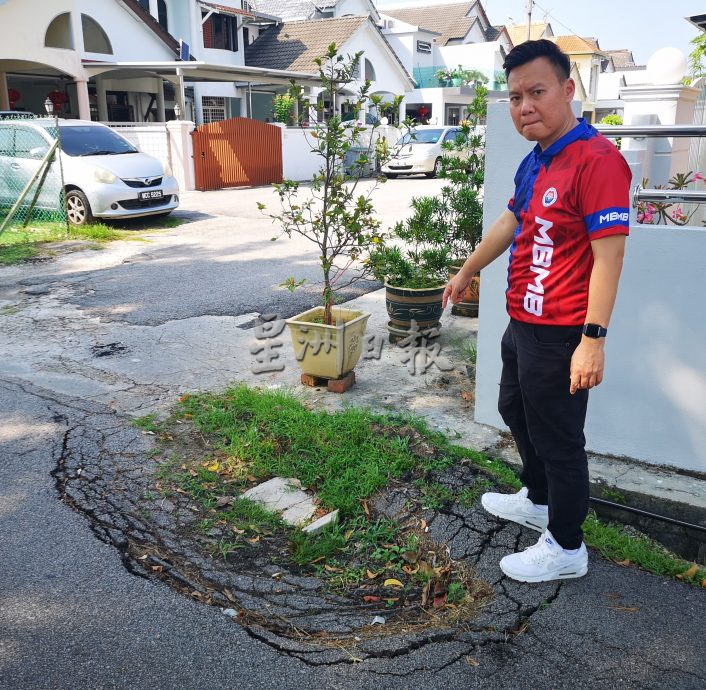 (古城第三版主文)巴当知甲黄金海岸花园第五及第七路后巷沟渠年久失修