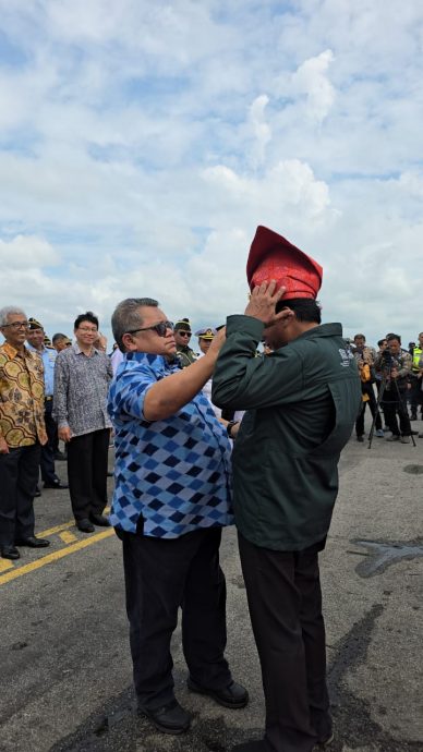 （古城第二版主文）“克里德瓦鲁奇”（KRI Dewaruci）抵达马六甲丹绒布拉斯码头