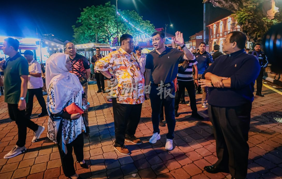 (古城第二版主文)“马六甲夜生活”首夜,甲州各景区迎来逾万人造访