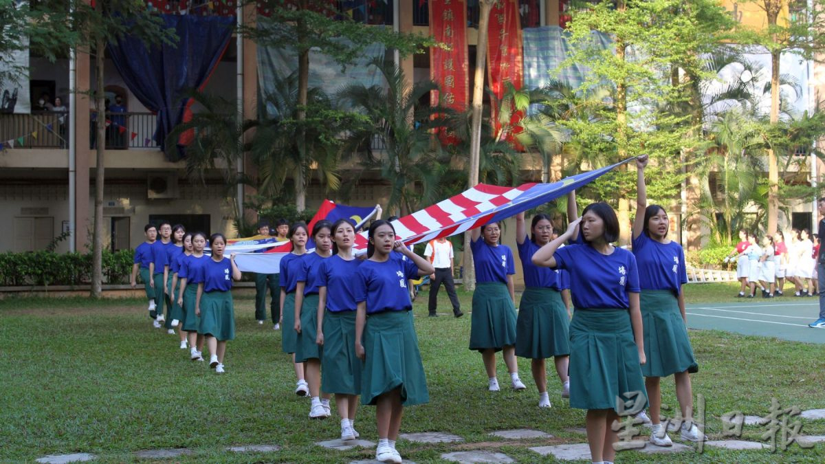 (古城第二版主文)【带你去找爱】:培风生对母校的爱