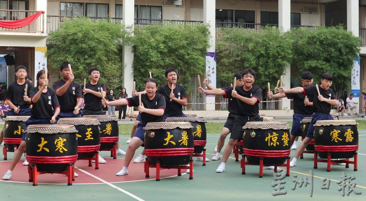 (古城第二版主文)【带你去找爱】:培风生对母校的爱