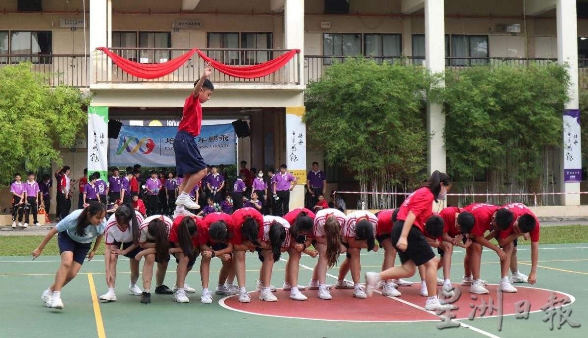 (古城第二版主文)【带你去找爱】:培风生对母校的爱