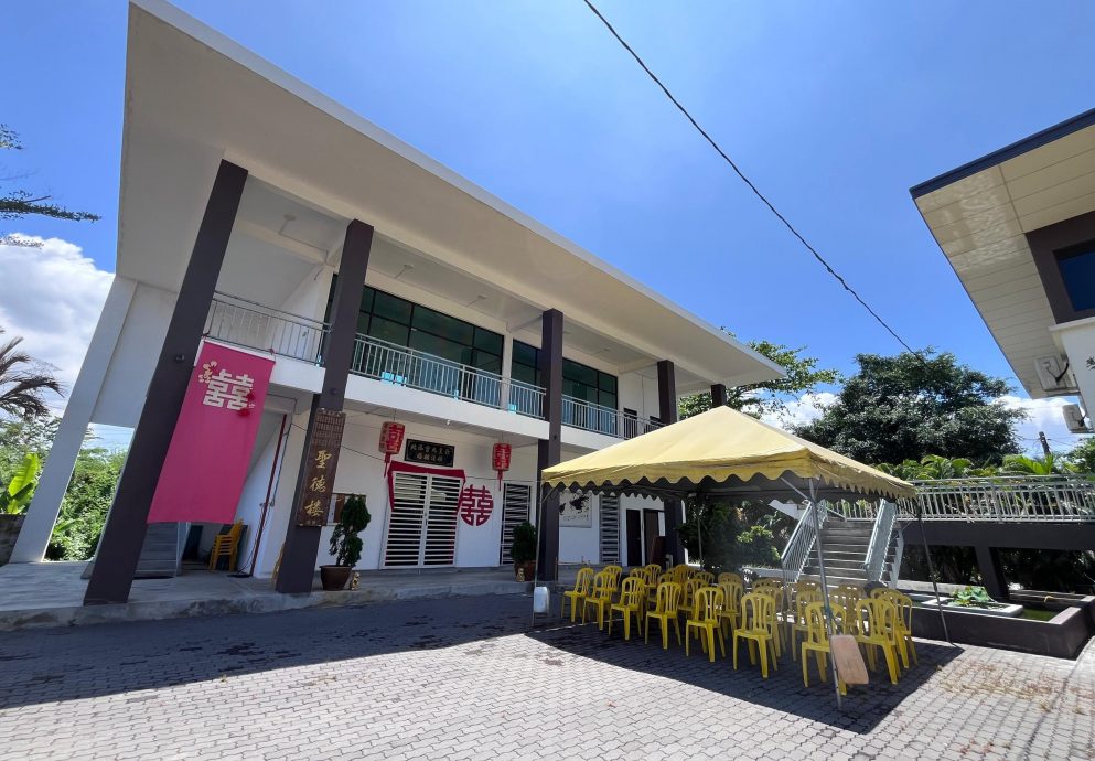 （古城第四版主文）敬业乐业——男子热爱音乐致力推广古琴文化