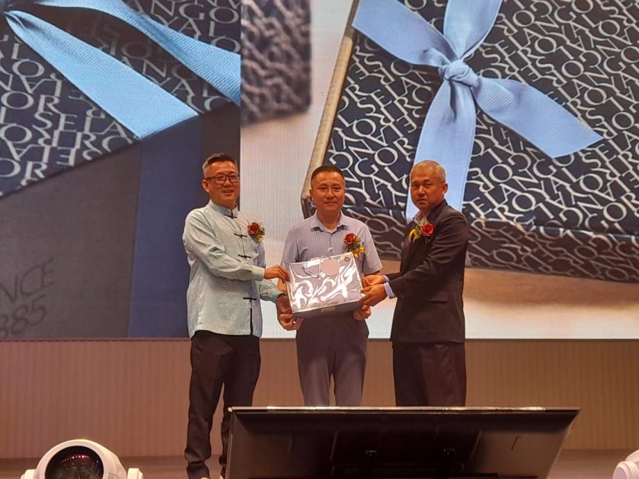 (大北马)主文//“情牵马中”海洋经济发展文化交融晚宴隆重登场,迎华团领袖交流促进马中关系