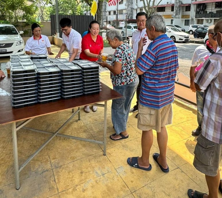 (大北马)同心兄弟慈善团体每2个周六免费派发200份盒饭