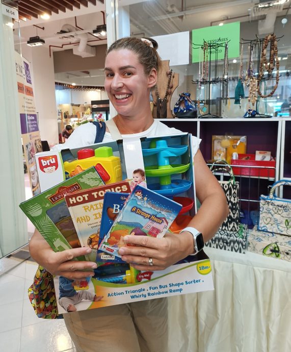 (大北马)绿量/旧衣也能穿出新风格 WCC价值店为环保慈善献一份力