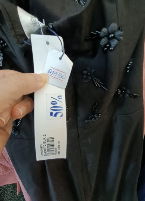 (大北马)绿量/旧衣也能穿出新风格 WCC价值店为环保慈善献一份力