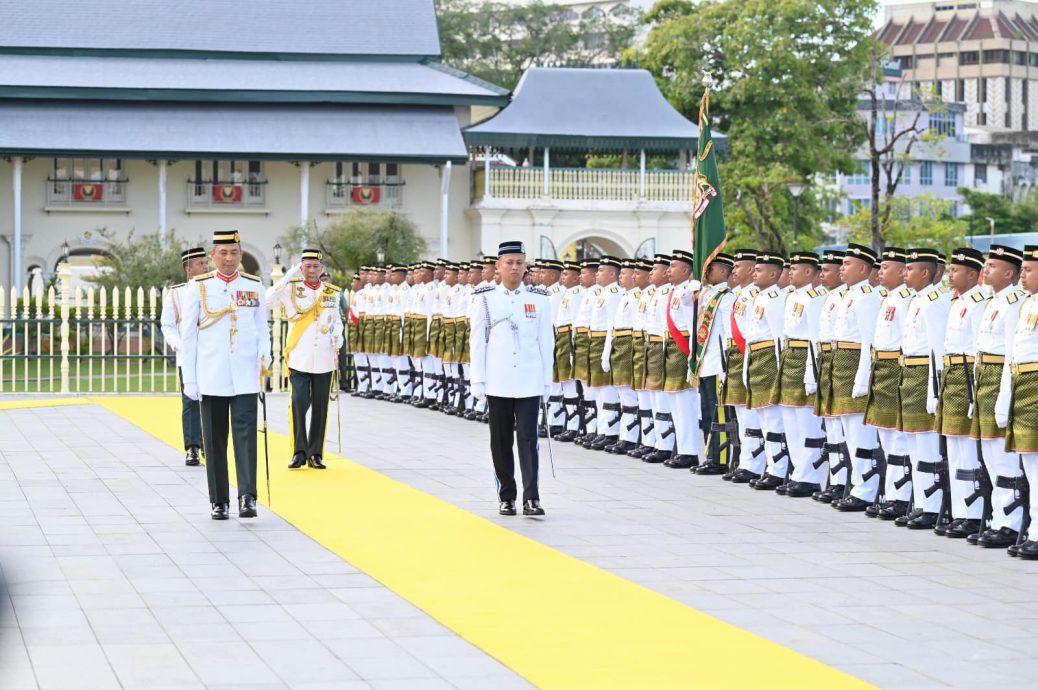 (大北马)苏丹殿下庆祝82岁华诞的传统检阅列队仪式