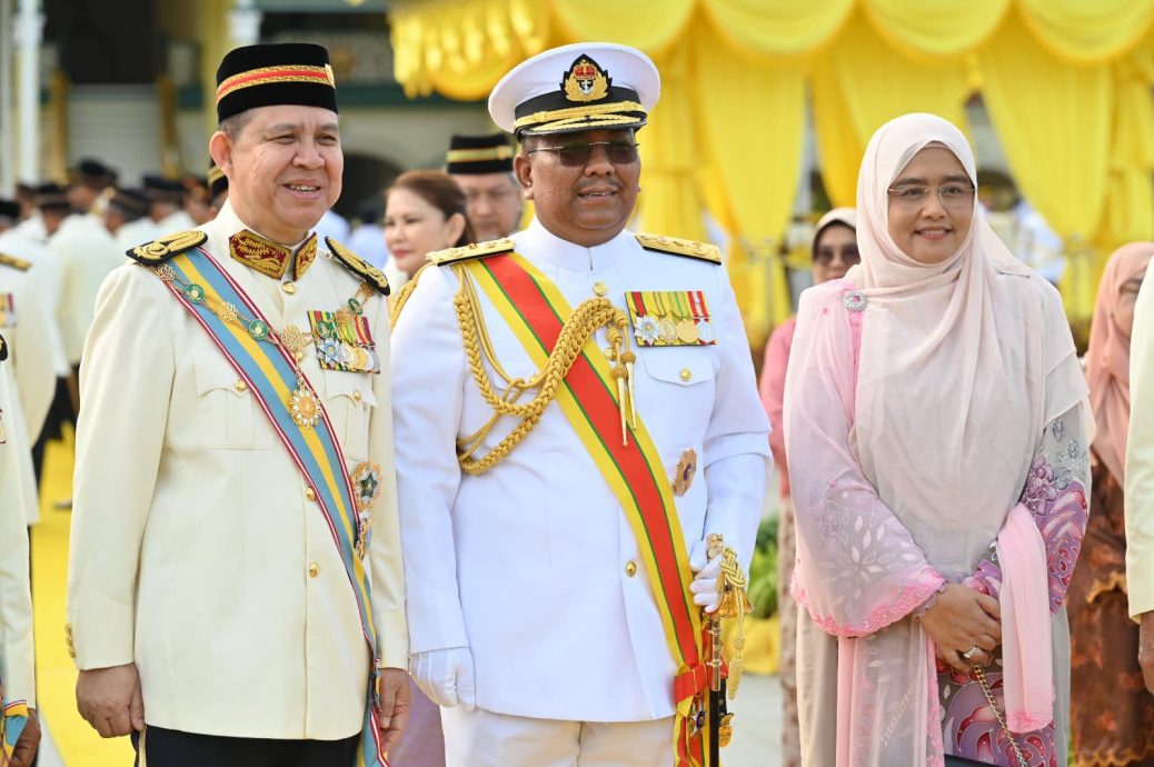 (大北马)苏丹殿下庆祝82岁华诞的传统检阅列队仪式