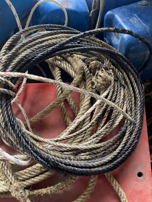 （已签发）全国：新加坡油污问题发酵，边佳兰四湾出现油污影响渔业