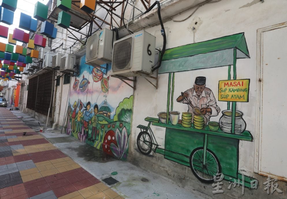 (已签发)柔:【特稿】21壁画进驻马西商店后巷 “讲述”在地历史文化