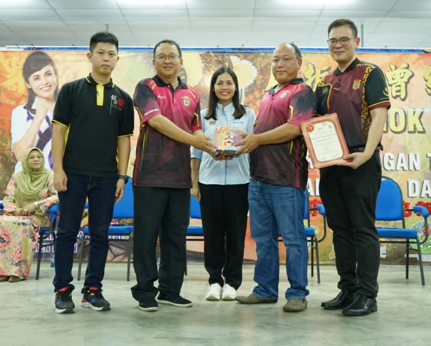 (已签发)柔:**可小版头**古来县传统狮王公开赛,哥打群艺龙狮体育会夺军