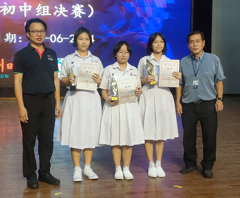 （已签发）柔：本报赞助：古宽三语比赛 李子谦与刘珂愉高初中夺冠