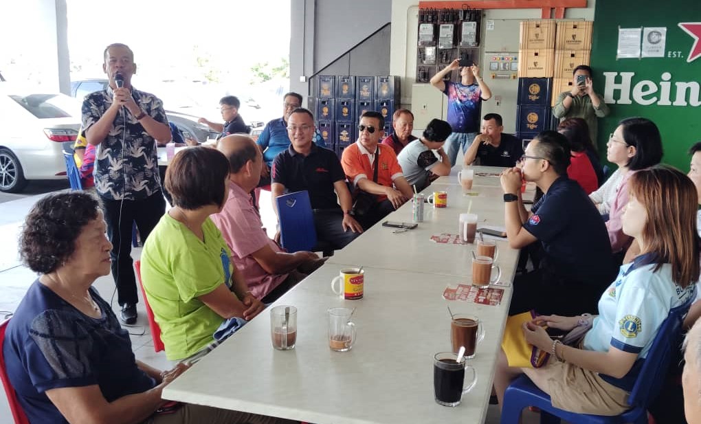 (已签发)柔:沙利翰:极力争取在武吉甘蜜 兴建新政府诊所