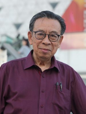 (已签发)柔:**版二头**《联合早报》率百人读者团 展开新山一日游