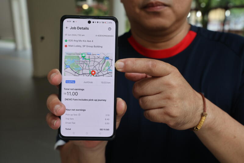 (已签发)柔:狮城二三事:搭私召车疑避ERP收费 要求绕远路被拒 乘客爆粗司机报警