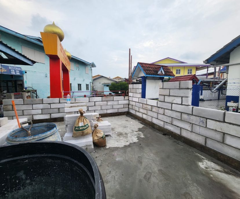 （版3头）大都会/临时诊所地基和急症室虽完工，但住宿筹款不足停工