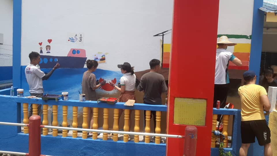 （版3头）大都会/临时诊所地基和急症室虽完工，但住宿筹款不足停工