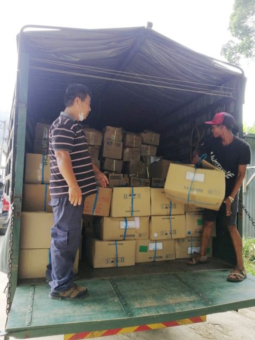 (版3头)大都会/罗里四驱车柴油津贴详情未明朗,消费者料吃贵菜/3图