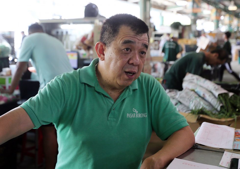 (版3头)大都会/罗里四驱车柴油津贴详情未明朗,消费者料吃贵菜/3图