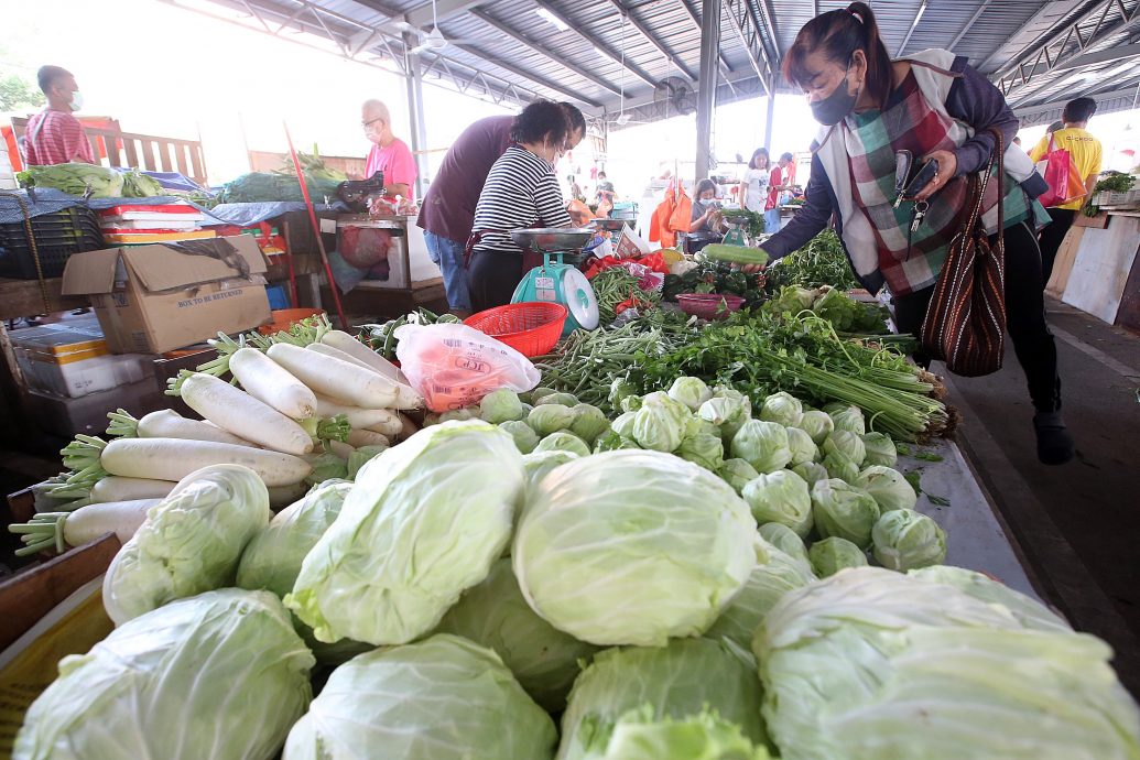 (版3头)大都会/罗里四驱车柴油津贴详情未明朗,消费者料吃贵菜/3图
