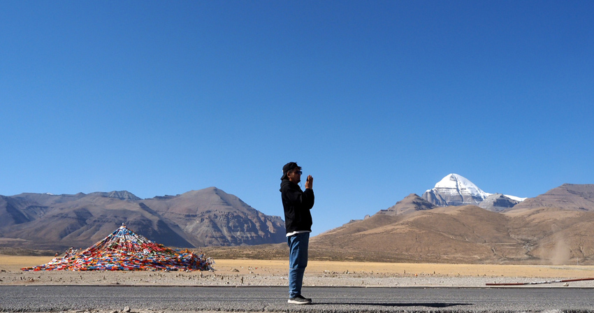 Kim Teoh／膜拜神山 冈仁波齐