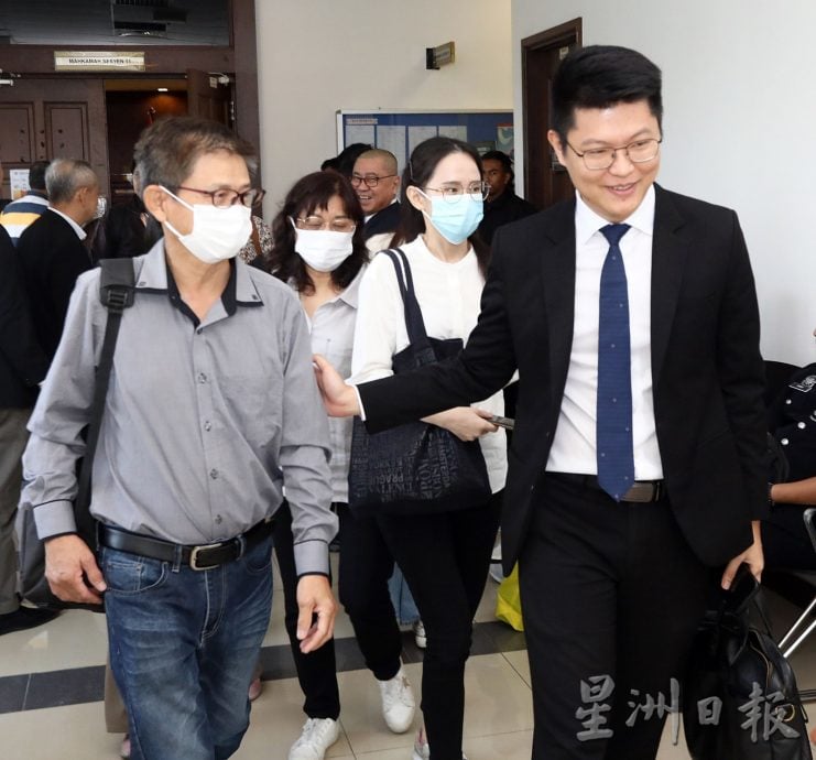 KK袜子风波|控方需时呈法庭文件 延至715过堂