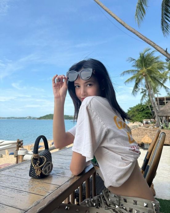 Lisa新造型超前卫 舍弃韩妆变“ROCKSTAR”