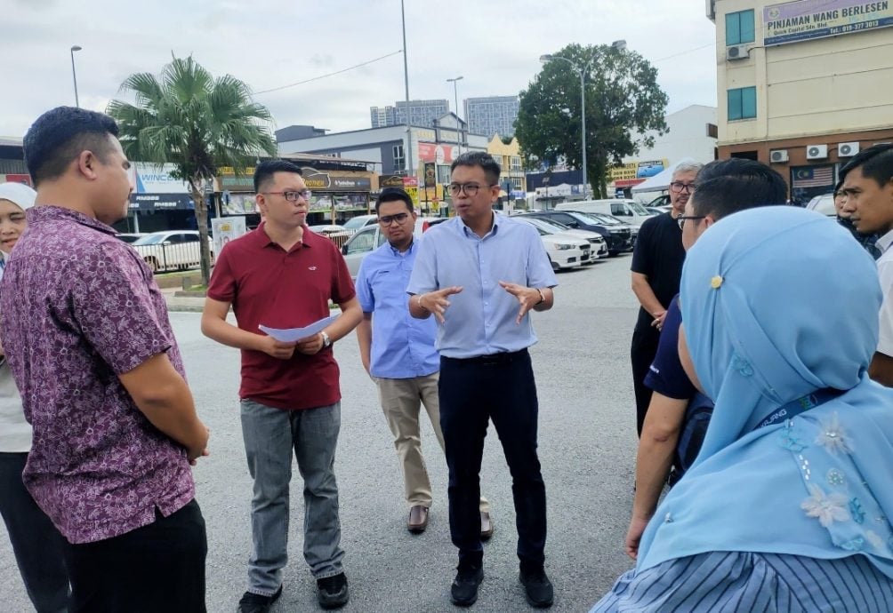 me06-大都会/捷运客占据大部份泊车位,建议商区设限时停车2小时/4图