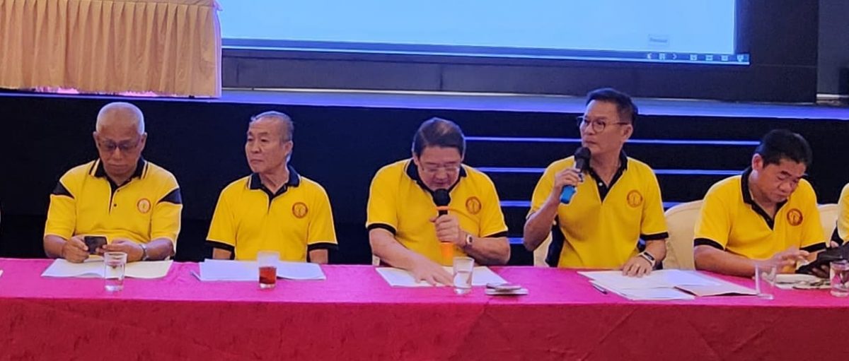 NS主文/森黄氏联宗会会员子女奖励金 67人受惠 发放近1万奖金