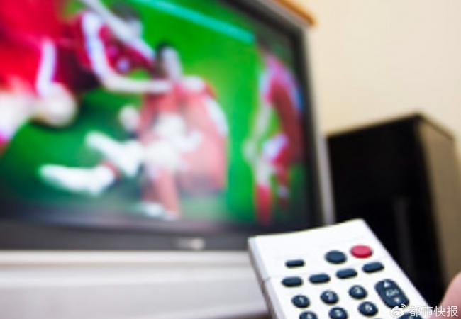 29岁程序员熬夜看球后“瘫了” 严重会猝死