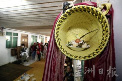 【丰收节/01】走入长屋,感受节庆的神圣与醉醺──达雅族丰收节