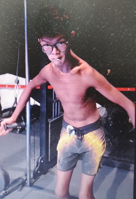 【暖势力】/中学生脑瘫心不瘫 萧伟雄积极健身追梦