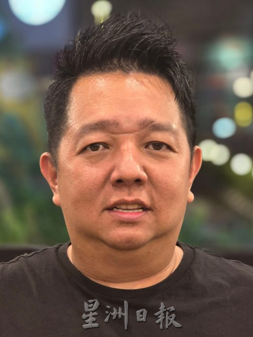 东封面:卫生部宣布冠病新指南,民众认同“与冠病共存”。