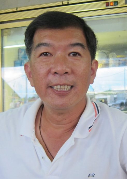 东:整顿废弃胶园