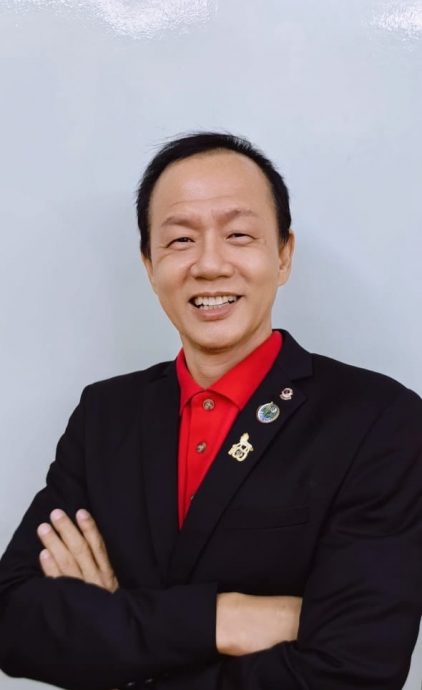 东:警局晚上10时关门闸引起民众误解,打击人民对警信心。