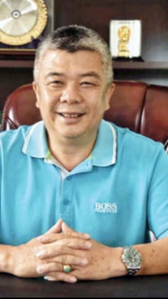 东:金马仑17日聚餐赠书仪式